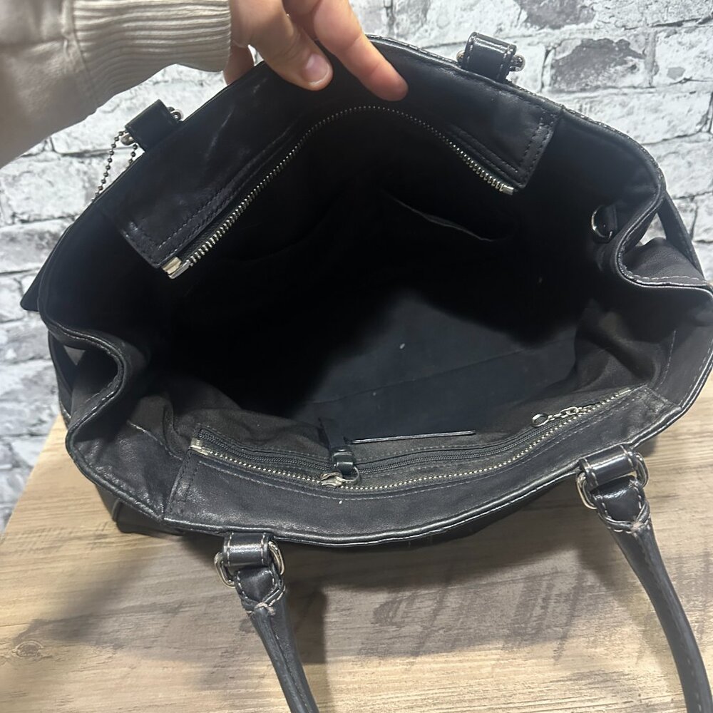 EUC Vintage Leather Coach Shoulder Bag Black - Picture 10 of 16